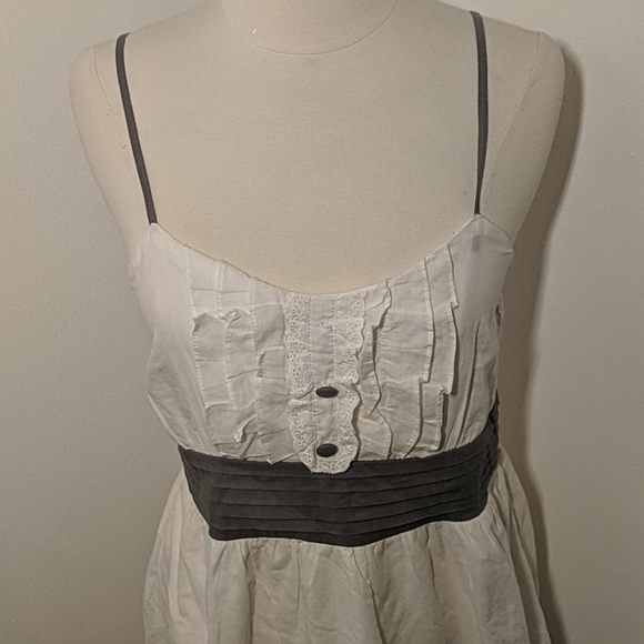 ✅White & Gray Ruffle Dress Sphagetti Straps - Picture 2 of 9